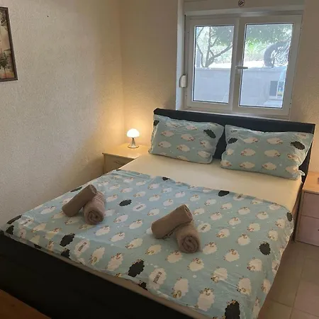 West Point Aparthotel